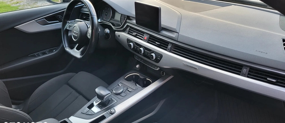 Audi A4 cena 78000 przebieg: 217000, rok produkcji 2016 z Konstantynów Łódzki małe 781